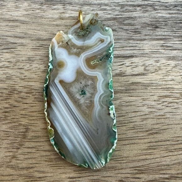 Green Tan White Agate Pendant - Picture 1 of 3